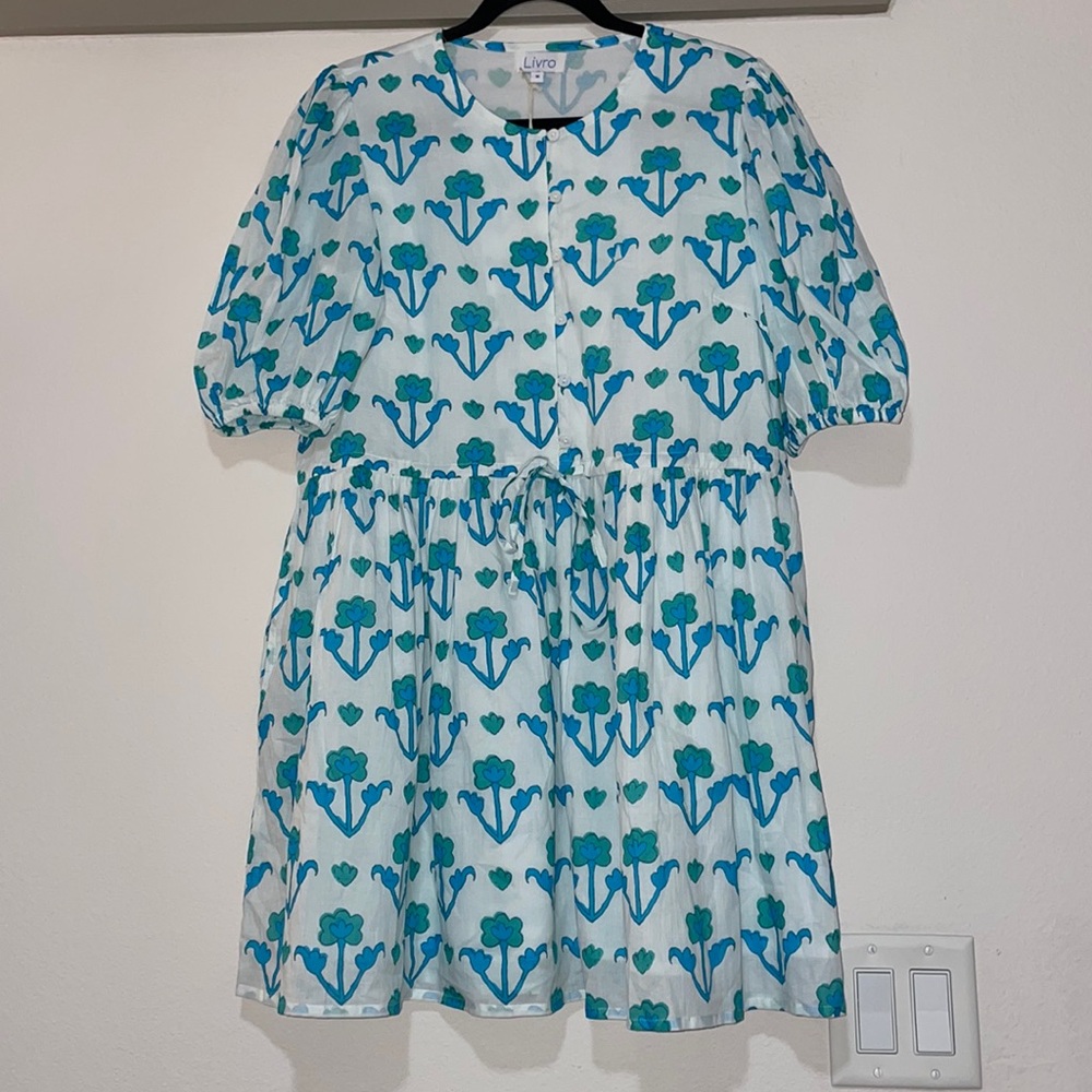 Livro London Dres in Teal Sprigs SZ M NWT